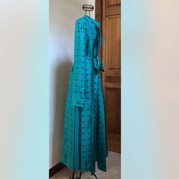 Escada Silk Foulard Print Dress,Size 38,New $1595. - Picture 2 of 11